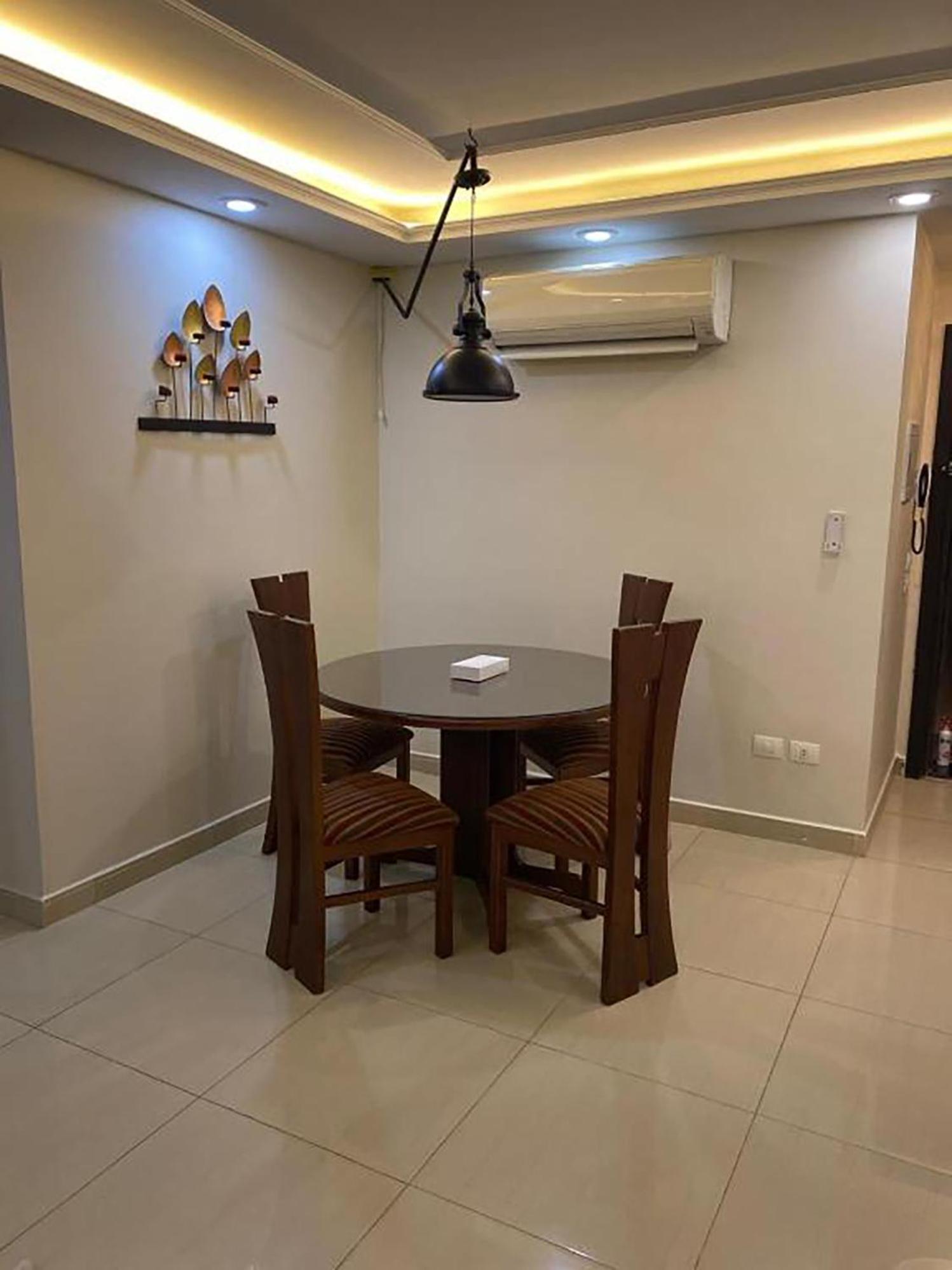 Luxury 1br Near The Airport Appartement